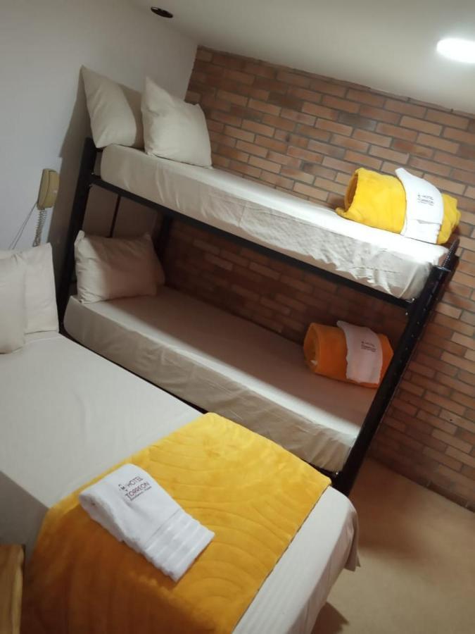 Hotel Torreon De Рионегро Экстерьер фото